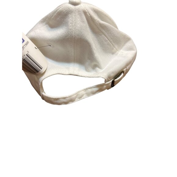 Emoji Heart Eyes White Baseball Cap Adjustable Fit Embroidered Smiley Face NWT - Picture 3 of 5